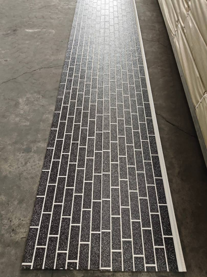 Panel Termoizolues – Modeli 4